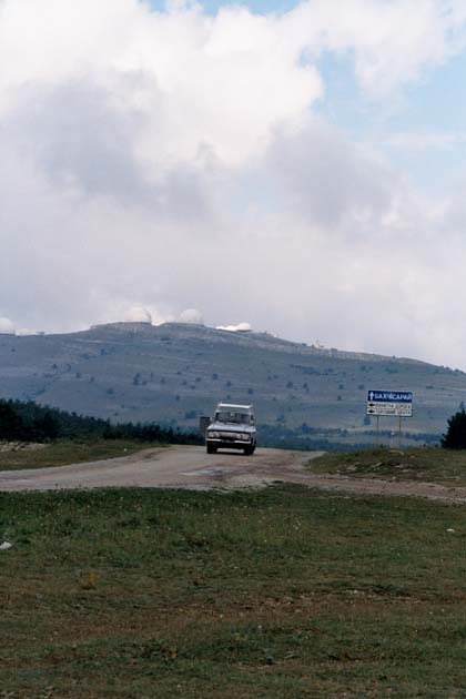 Bez názvu